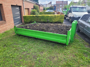 Photo de galerie - Location d'une benne de 3 m3 terre à anzin