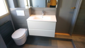 Photo de galerie - Cette photo illustre la qualité de la peinture et le design du plafond.