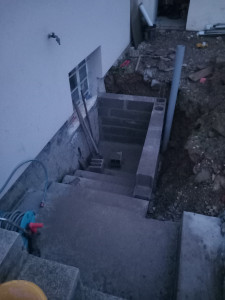 Photo de galerie - Création d un escalier pour accès direct a une cave 