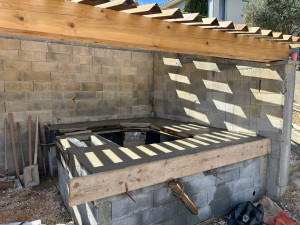 Photo de galerie - Construction cuisine d’été. 