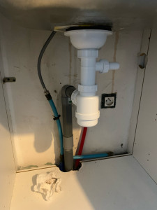 Photo de galerie - Changement siphon plus évacuation refaite 