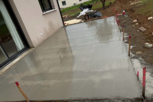 Photo de galerie - Dalle béton fibrée 32 m2