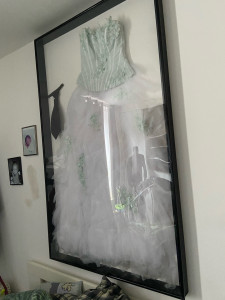Photo de galerie - Création cadre pour robe de mariée 