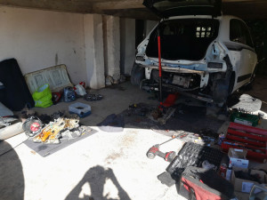 Photo de galerie - Tuwingo 3 fuite d huile carte à depose.
il faut déposer cache culbuteur cache distribution pour enlever le carter d huile travaille de titan.

