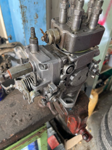 Photo de galerie - Bonjour,Je propose la réparation de pompes à injection diesel mécaniques :  Bosch VE à câble  Lucas / Roto Diesel / Delphi DPC (PSA)  Réfection, joints, réglages, remise en état.Travail sérieux et rapide.