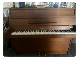 Photo de galerie - Piano droit