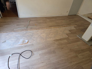 Photo de galerie - Avant la pose du parquet déposé de l’ancien 