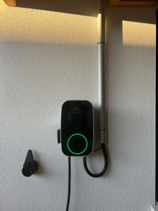 Photo de galerie - Installation borne de recharge 11 kW.
