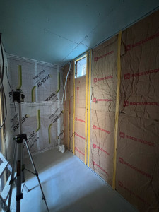 Photo de galerie - Réalisation plafond suspendu pour vmc isolation thermo-acoustique et pose de pare vapeur