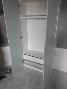 Photo de galerie - Montage du meuble  ikea 