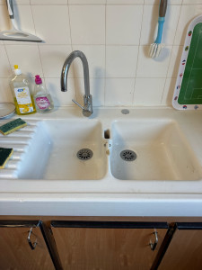 Photo de galerie - Mise à niveau de l’installation avec remplacement de l’ancien robinet par un modèle neuf et actuel.