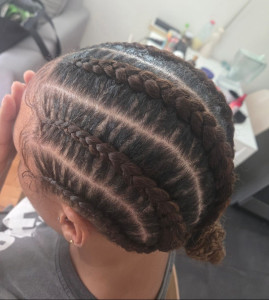 Photo de galerie - Nattes collées