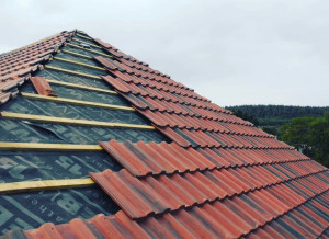 Photo de galerie - Couverture,pose de tuile.