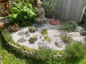 Photo de galerie - Petit coin de jardin zen réalisé par mes soins