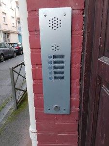 Photo de galerie - Interphone ou visiophone 
