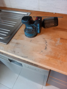 Photo de galerie - Brûlures sûr plan de travail 