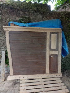 Photo de galerie - Ponçage et redécoupage de portail avant pose 