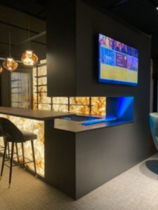 Photo de galerie - Création et réalisation par mes soins d'un bar dans une banque au Luxembourg en Ba13