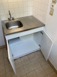 Photo de galerie - Fixation meuble sous évier avec raccordement 