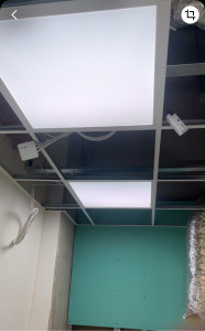 Photo de galerie - Tirage et câblage de dalle lumineuse avec un transformateur 