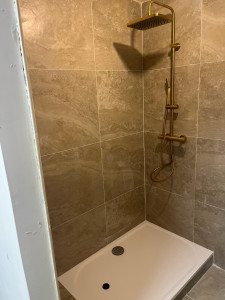 Photo de galerie - Réalisation en rénovation SDB intégrale