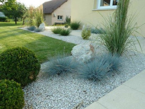 Photo de galerie - Aménagement extérieurs avec des graminées