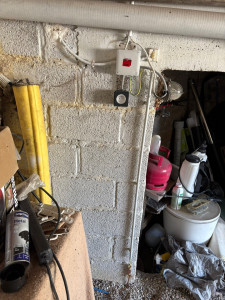 Photo de galerie - Ajout d’une prise électrique à la terre 