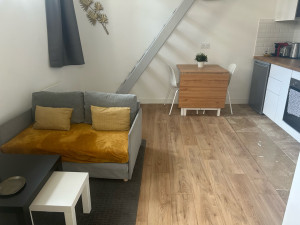 Photo de galerie - Je suis une femme de ménage avec une excellente expérience dans le domaine du nettoyage. Je travaille avec des réservations Airbnb ainsi que pour des particuliers. Je suis disponible les jours de semaine, de 9h00 à 17h00.