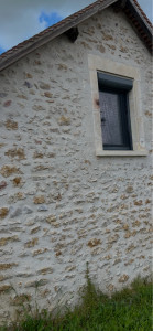 Photo de galerie - Enduit sur mur en pierre 
