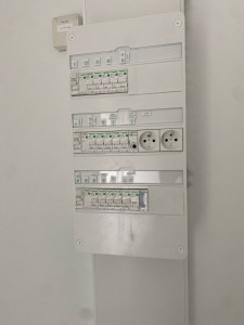 Photo de galerie - Création complet tableau électrique 