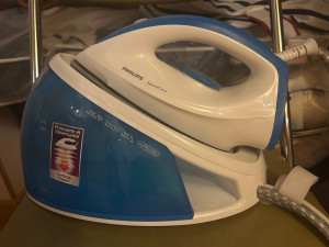 Photo de galerie - Repasseuse