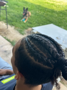 Photo de galerie - Tresses collées sur cheveux homme