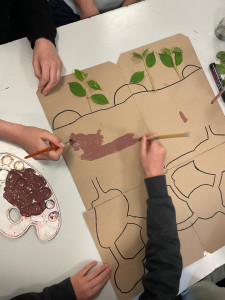 Photo de galerie - Activité manuelle faite avec les enfants 