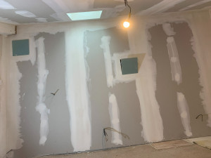 Photo de galerie - Pose de plaque de plâtre sur ossature métallique