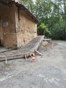 Photo de galerie - Réalisation d'un accés au Norme PMR
