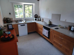 Photo de galerie - Crédence et plan de travail carreler 