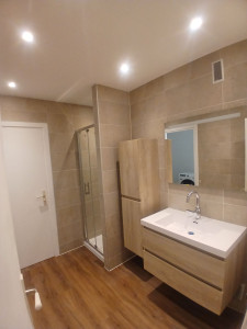 Photo de galerie - Pose carrelage et création salle de bains.