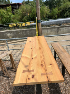 Photo de galerie - Plateau de table sur-mesure faites en bois massif