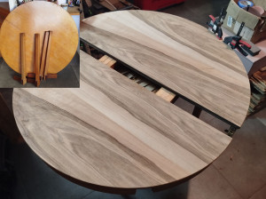 Photo de galerie - Replacage en noyer naturel d'une ancienne table