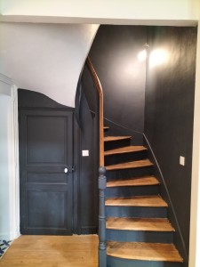 Photo de galerie - Vitrification escalier
peinture enduit 