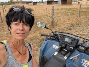 Photo de galerie - Moi Isabelle/le propriétaire nous cède son quad pour les déplacements sur la propriété 