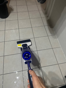 Photo de galerie -  Nassera Amrani – Aide à la personne Je propose un service de ménage fiable et minutieux pour un logement propre, sain et bien entretenu.