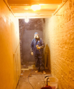 Photo de galerie - Peinture à l'airless, pistolet à peinture.