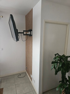 Photo de galerie - Pose des baguettes de finition 