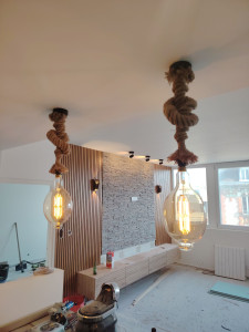 Photo de galerie - Peintre pose de bois décor papier peint... ? 