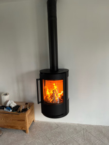 Photo de galerie - Destruction de la chemine, placo enduit et peinture 