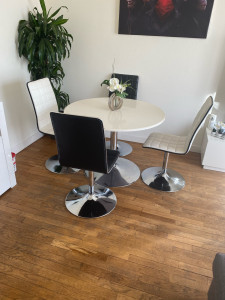 Photo de galerie - Entretien salon 