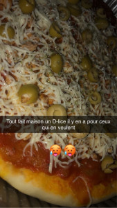 Photo de galerie - Pizza faite maison vendu sur commande 