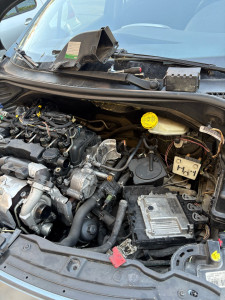 Photo de galerie - Changement de démarreur qui ne venais malheureusement pas du démarreur ...