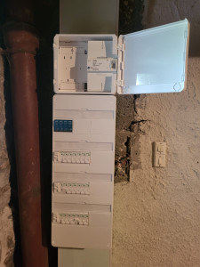 Photo de galerie - Remplacement et remise en norme le tableau elec triphasé apres